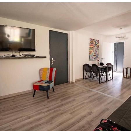 Appartement De 80M2 Refait A Neuf Bezannes Экстерьер фото